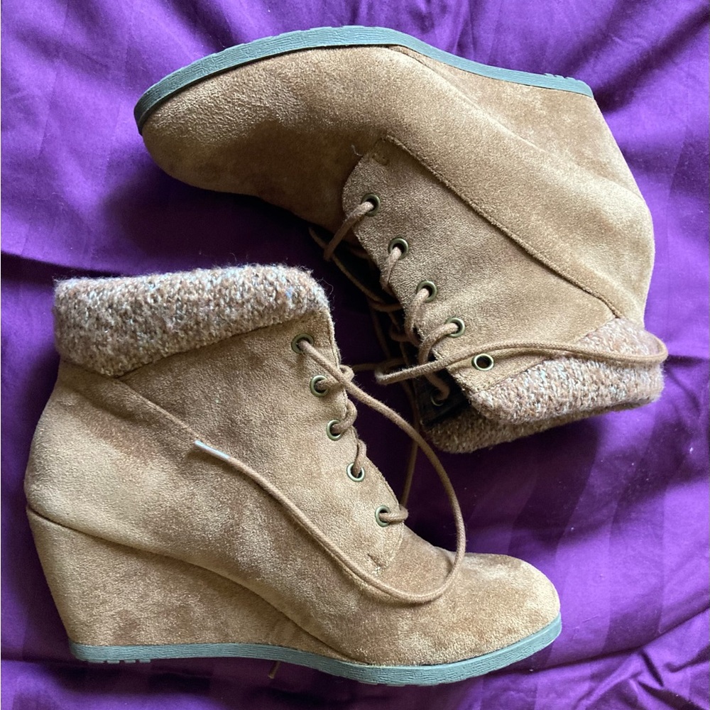 Madden Girl Brown Suede Ankle Boots 3” Heel sz 7.5
